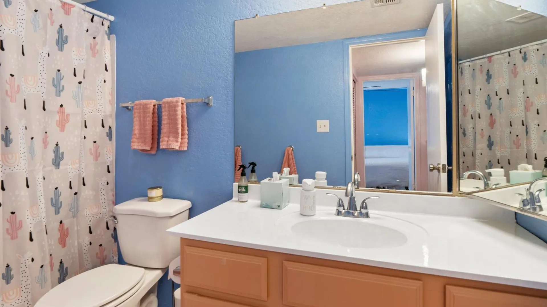 Modernized 1Br Condo W Shared Pool & Spa Scottsdale Hébergement de vacances